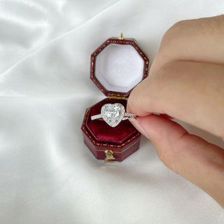 Éclore Fantasy™  Heart Halo Ring - eclorejewelry