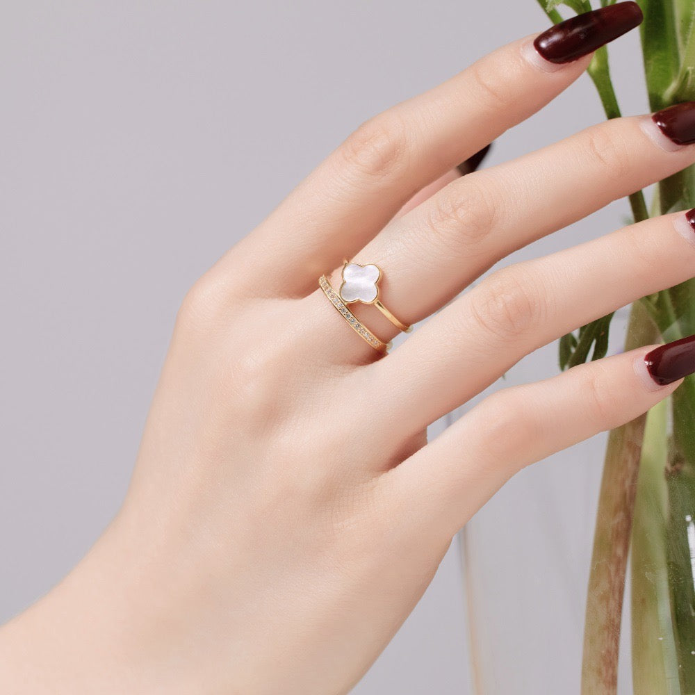 Sweet Four-leaf Clover Ring