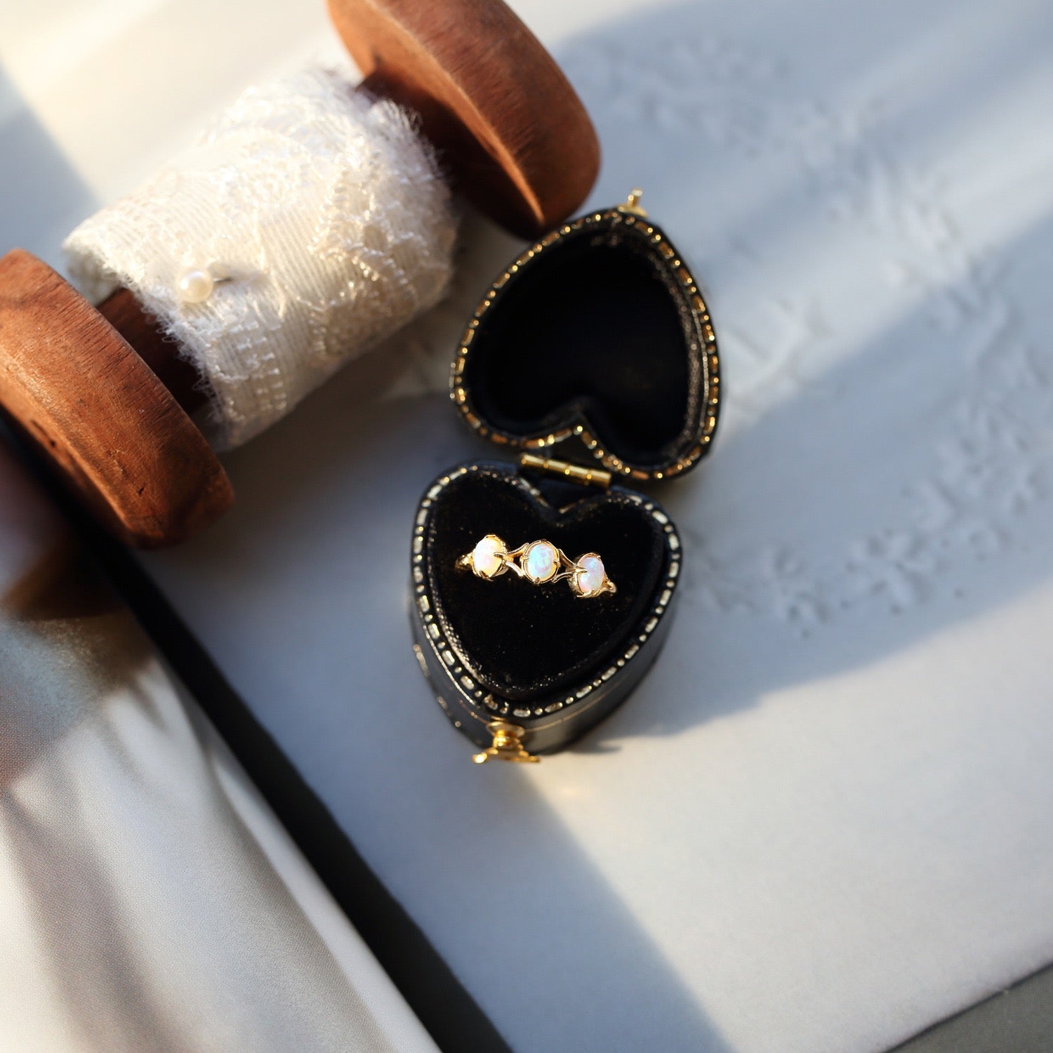 Heart Earrings & Rings Box - eclorejewelry