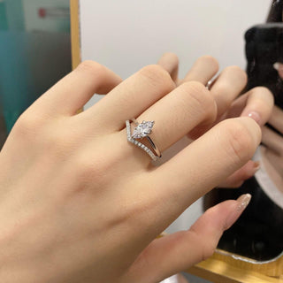 Regal Oval Diamond Ring