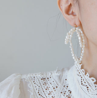 Pearl Bow Earrings - eclorejewelry