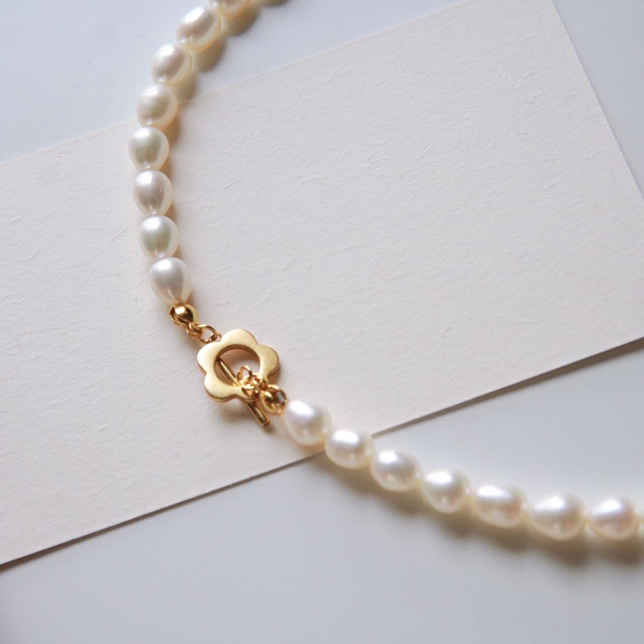 Flower Pearl Necklace - eclorejewelry