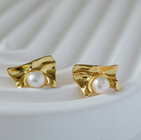 Bow Pearl Earrings